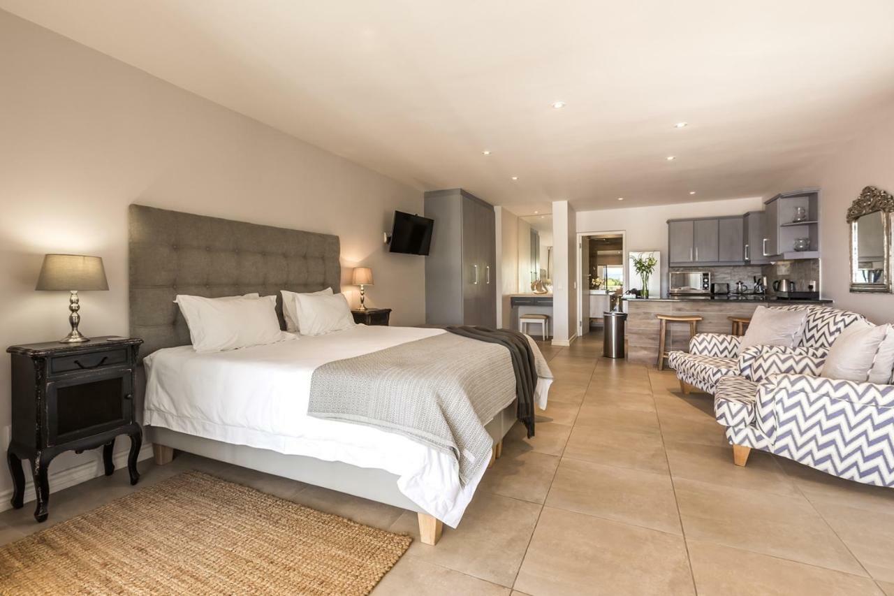 Apartamento Sunrise Bay Self Catering Plettenberg Bay Exterior foto