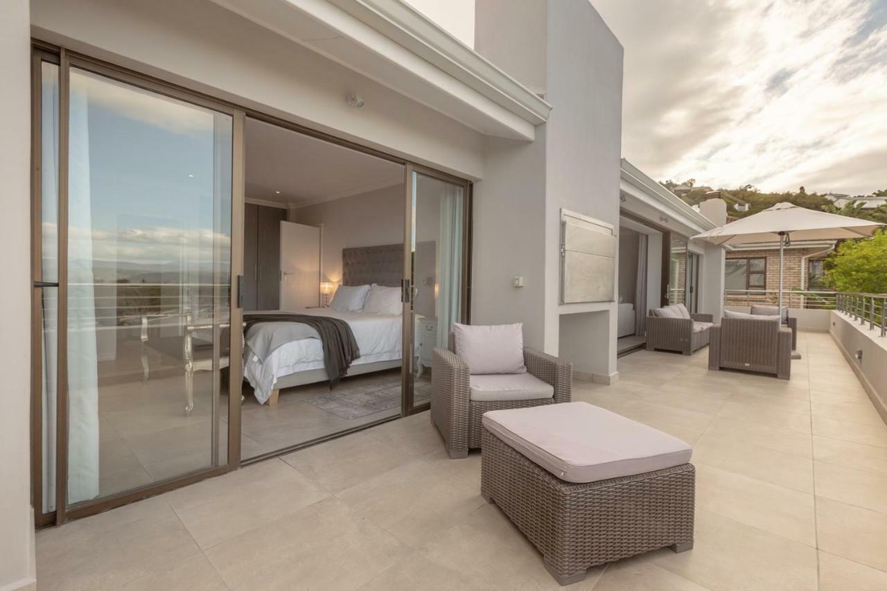 Apartamento Sunrise Bay Self Catering Plettenberg Bay Exterior foto