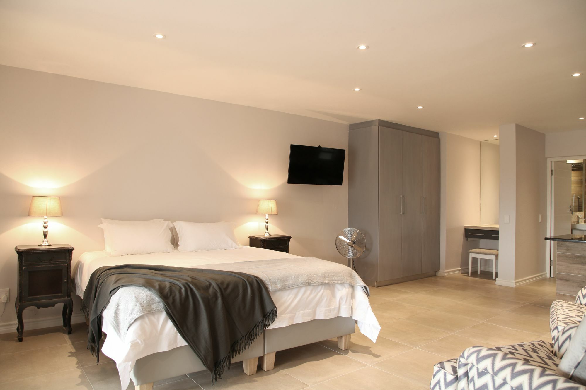Apartamento Sunrise Bay Self Catering Plettenberg Bay Exterior foto
